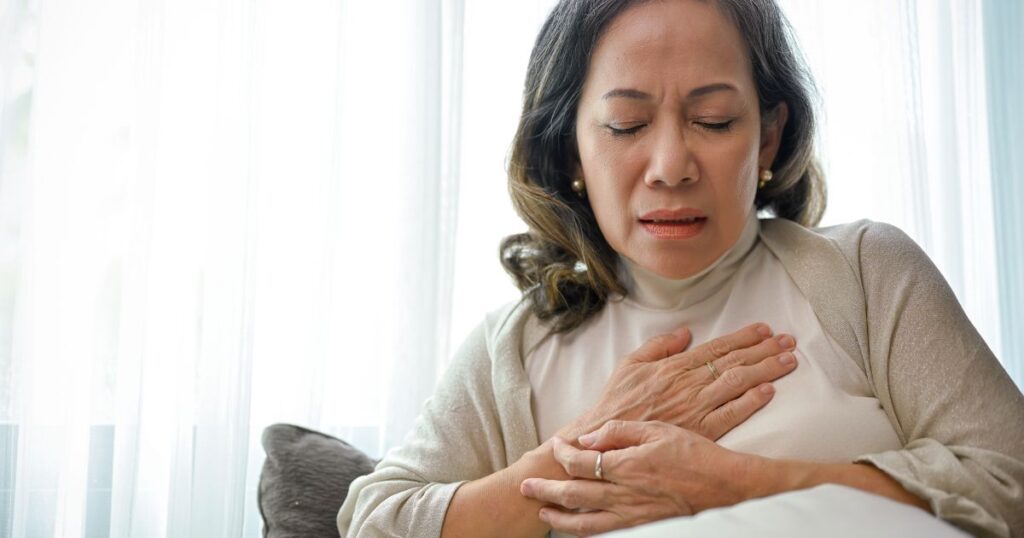 what are women's heart attack symptoms